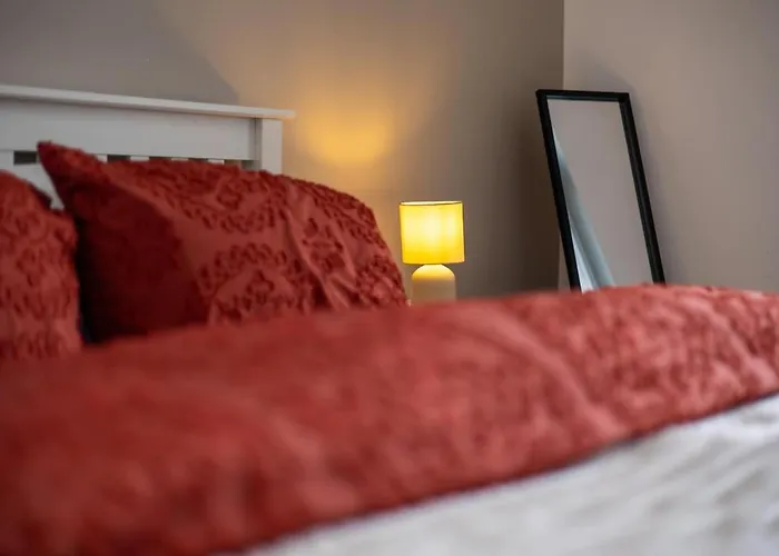 Near Centre & Elland Road Apartmán *